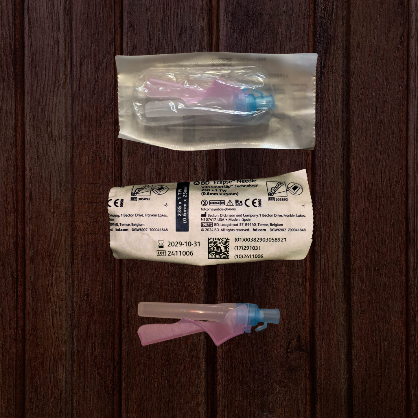 2 x BD Emerald 2ml Syringes and 2 x BD Eclipse Needles